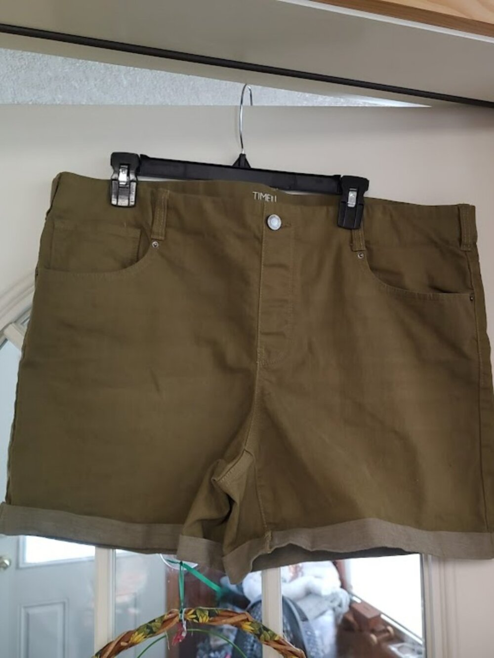 Time And Tru Olive Green Pull On Shorts Size Women's XL 16/18